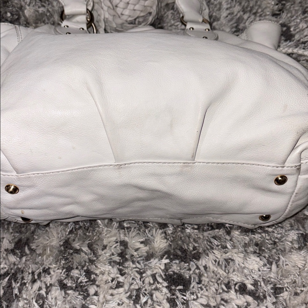 Michael Kors White Leather Tote Bag - Picture 5 of 16